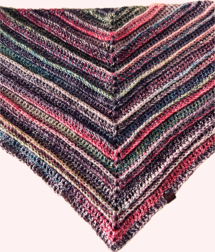 triangle crochet scarf