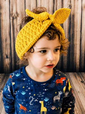 Crochet ear warmer pattern