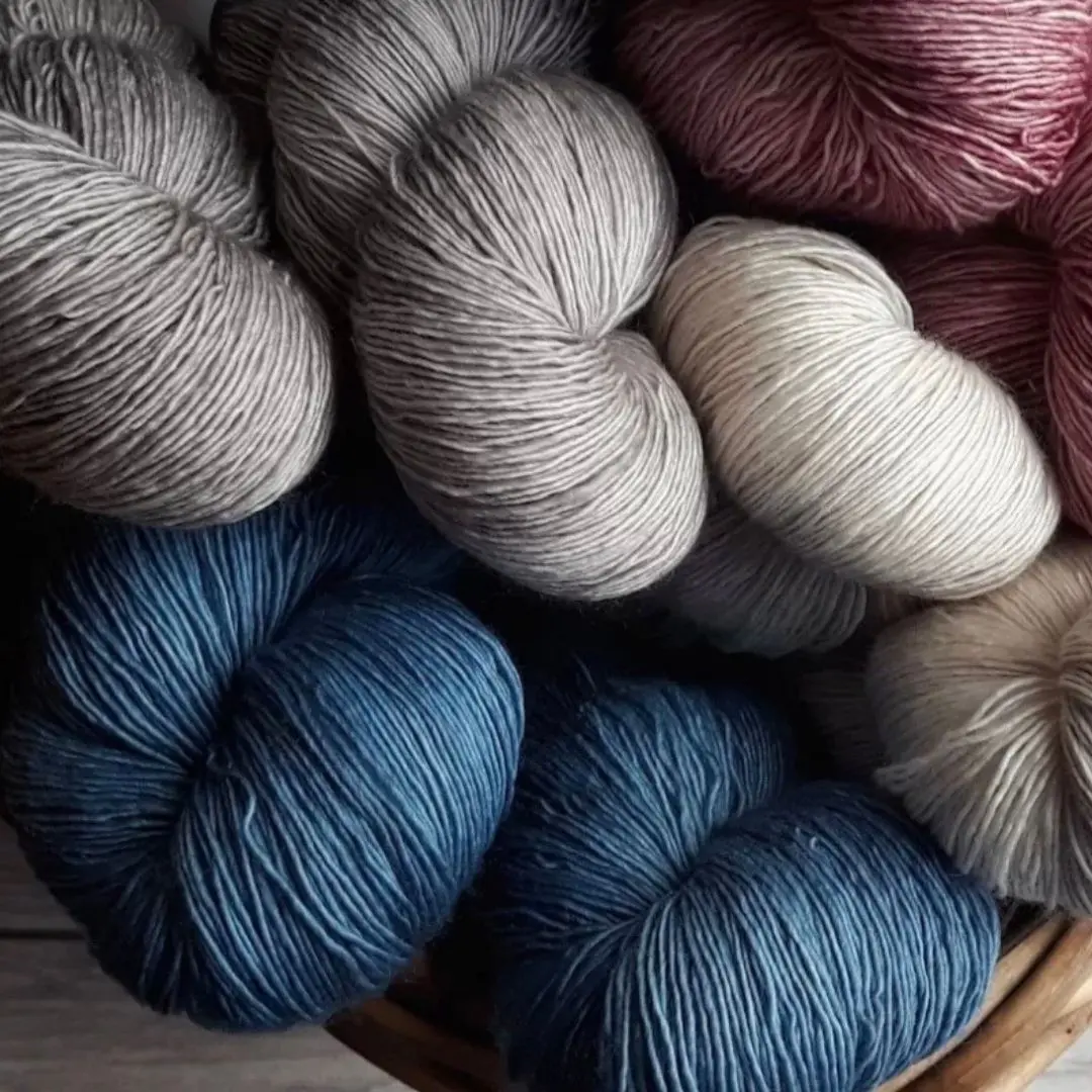 Designs by Peanut and Plum crochet homepage image