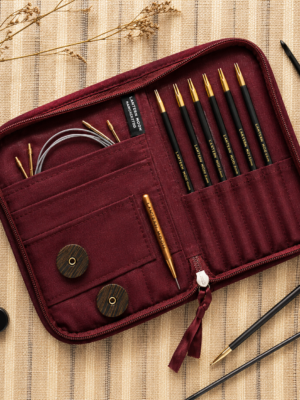 crochet hook set